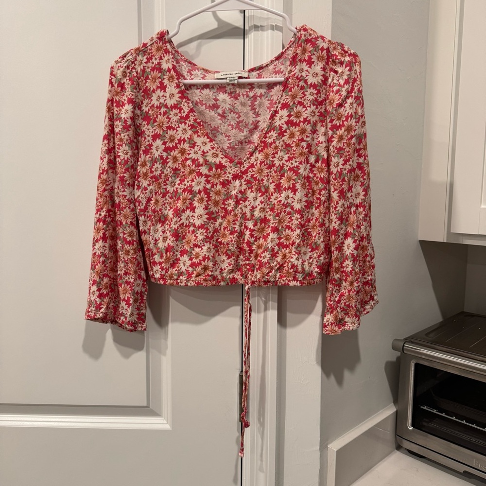 American Eagle Outfitters - Pink and White Tie Front Crop Blouse